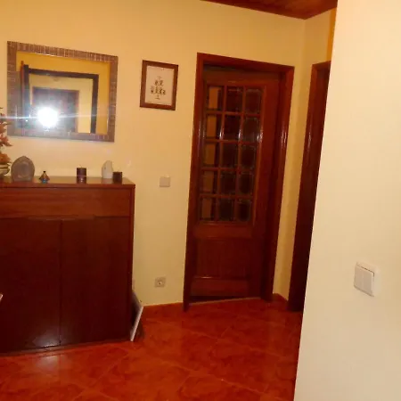 Διαμέρισμα 3 Bedrooms With View Furnished Balcony And Wifi At 7 Km Away From The *